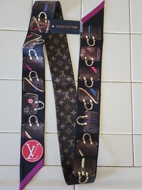 Louis Vuitton Tribute To Speedy Monogram Twilly Scarf